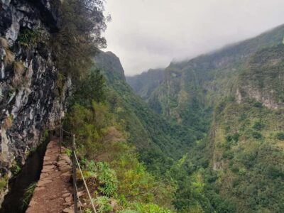 Caldeirão Verde: Queimadas PR9 Transfer and Self-Guided Hike - The hike plan: how the self-guided Caldeirão Verde route is set up