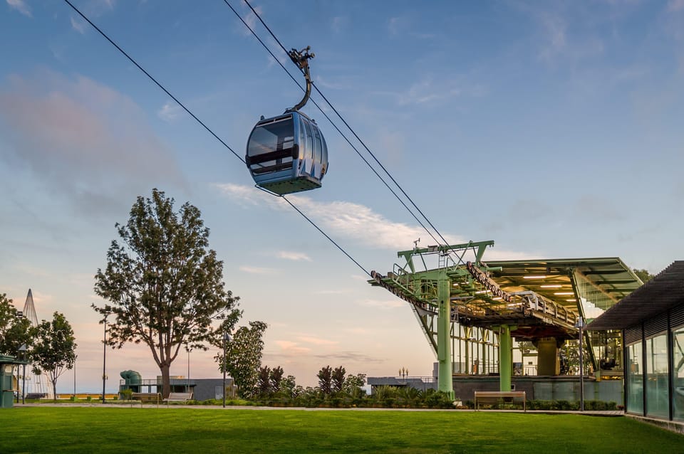 Funchal: 2-Hour Tuk-Tuk Tour with Cable Car Finale - Pico dos Barcelos Lookout: the view that sets the whole tone