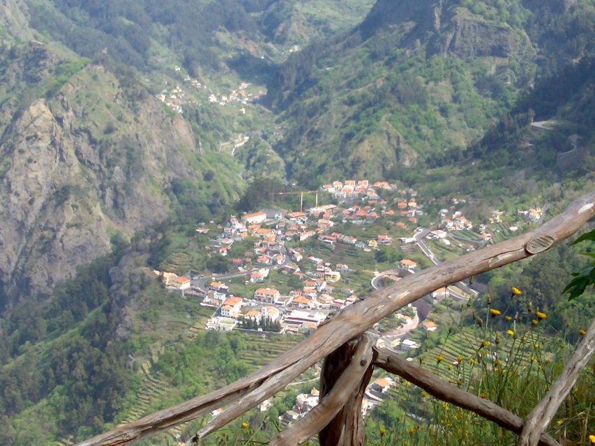 Funchal: Nuns Valley Half Day Tour - Curral das Freiras: why this horseshoe valley became a refuge
