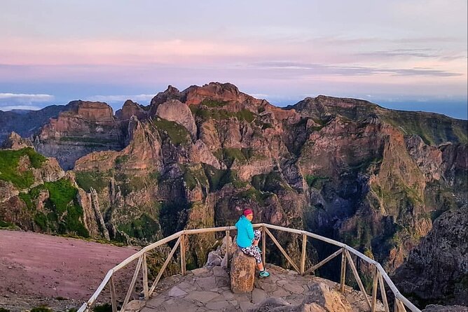 Morning Transfer To Pico Do Arieiro, Hike To Pico Ruivo & Return From Teixeira - Morning Arrival at Pico do Arieiro: Set Up for Those Cloud Views